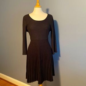 Calvin Klein knitted dress XL very soft material , excellent condition